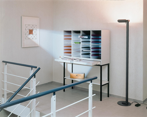Postverteil-u. Abholstationen